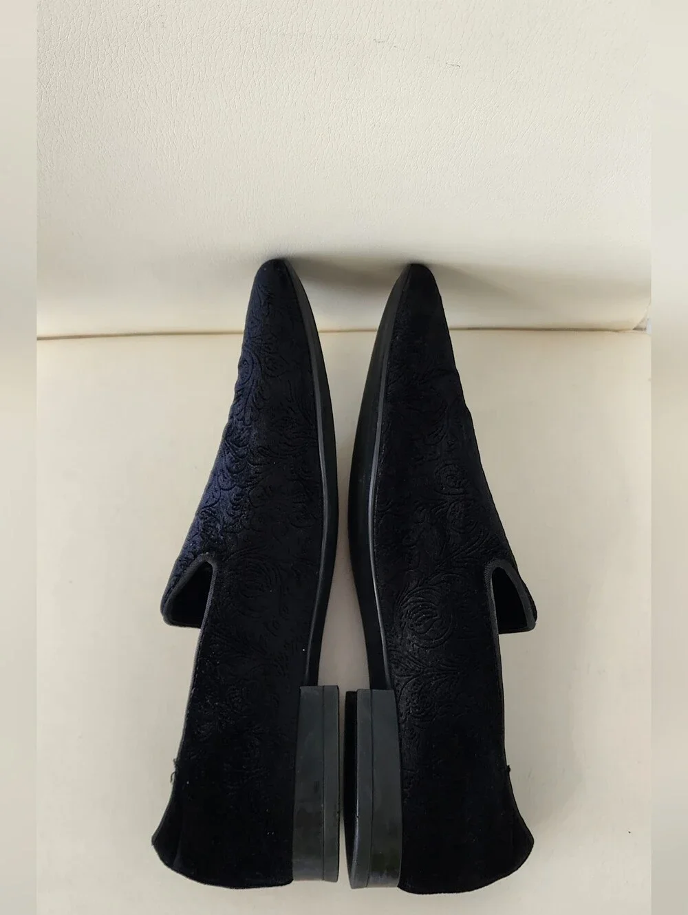 Zara Black Velvet Jacquard Slip-On Loafers